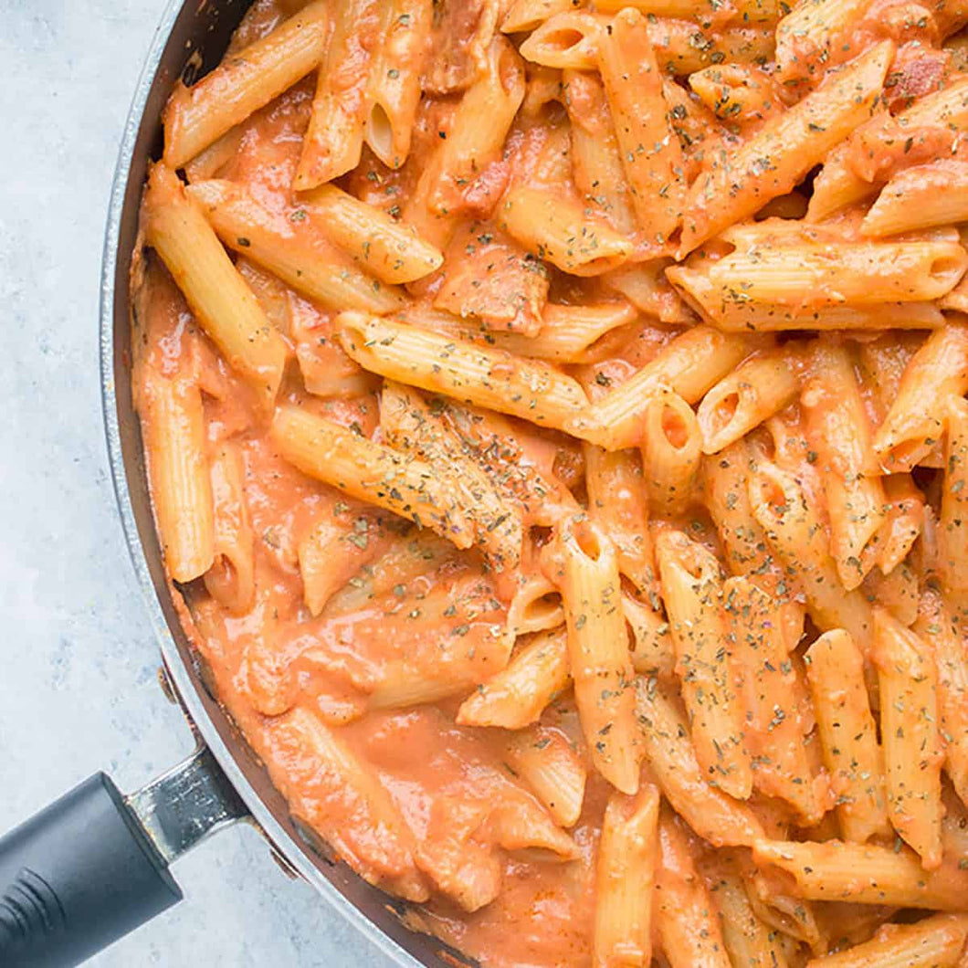 Penne A La Vodka, pink sauce (2 size options)